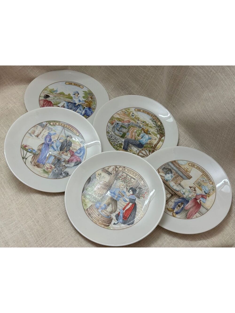 5 Vintage Apilco France "Le Fromage" Cheese 7.5" Dessert Salad Luncheon Plates